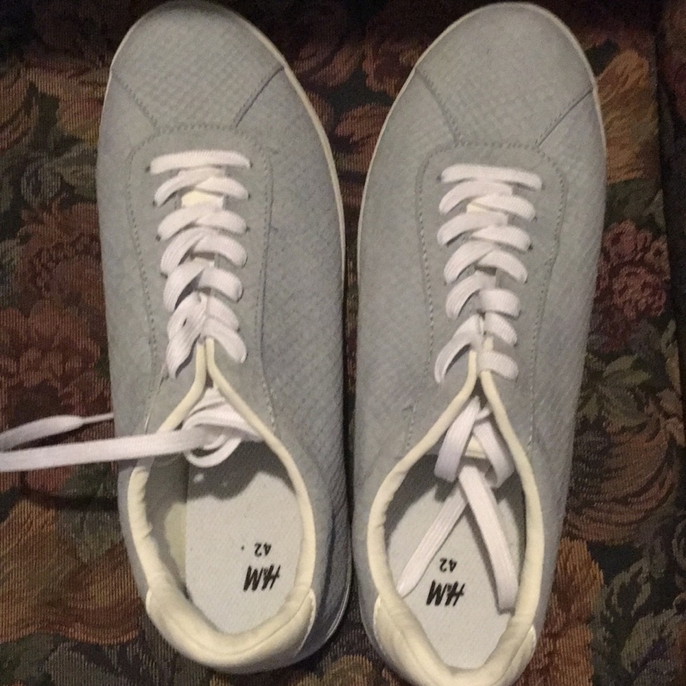 H&M sneakers🌼🌼🌼